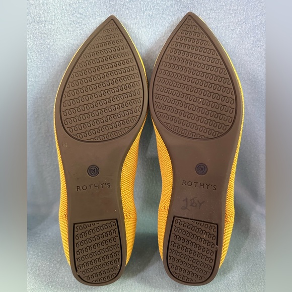 Rothy’s The Point Flats in RETIRED Color: Marigold Yellow - Size 7 - Picture 7 of 10
